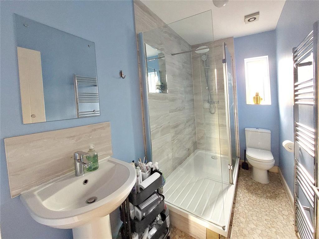 Family Shower Room