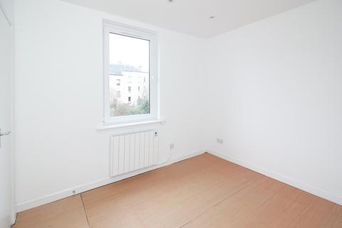 10/3 Craigentinny Road, Edinburgh, EH7 6LU