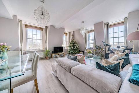 3 bedroom flat for sale, Grosvenor Gardens, Westminster, London, SW1W