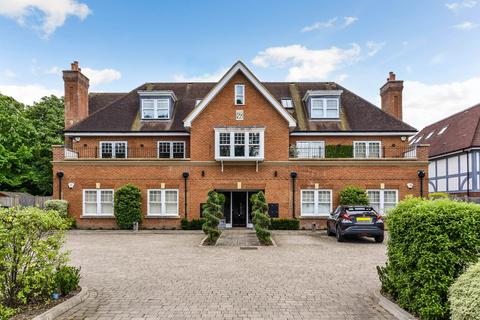 3 bedroom penthouse to rent, Lavant Road, Chichester, PO19