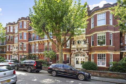 3 bedroom flat for sale - Riverview Gardens, London, SW13