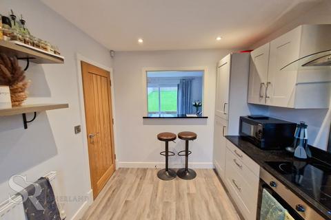 4 bedroom terraced house for sale, Kinder View Close, Disley, SK12