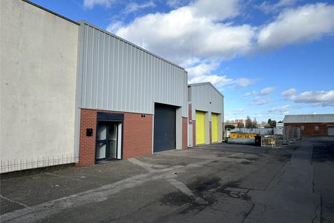 Warehouse to rent - Park Street, Kidderminster, Worcestershire, DY11
