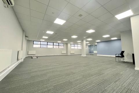 Office to rent, 22 Compass Point, Ensign Way, Hamble, Southampton, SO31 4RA