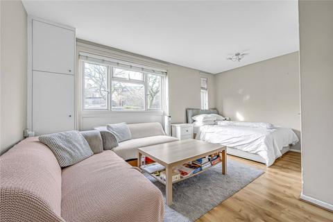 42 Pearscroft Road, London, SW6 2BE