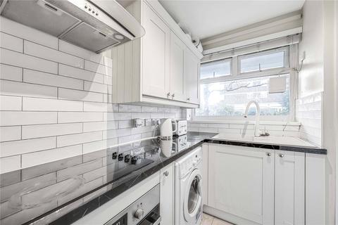 42 Pearscroft Road, London, SW6 2BE