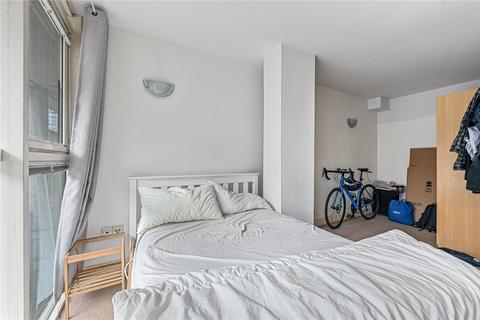 1 bedroom duplex for sale, Artichoke Hill, London, E1W
