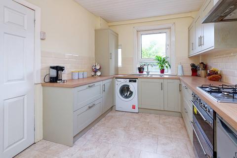 8 Arrowsmith Avenue, Glasgow, G13 2SX