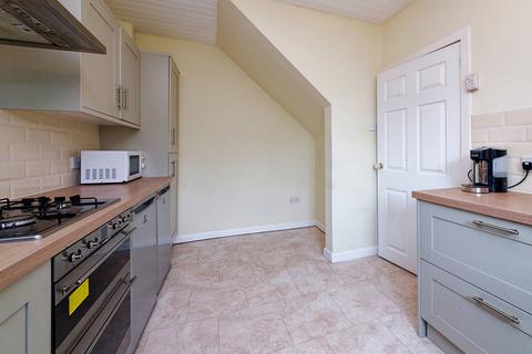 8 Arrowsmith Avenue, Glasgow, G13 2SX