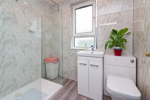 8 Arrowsmith Avenue, Glasgow, G13 2SX
