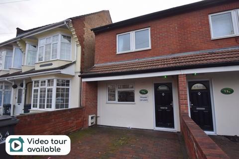 5 bedroom semi-detached house to rent, Biscot Road, Luton, Bedfordshire, LU3 1AH