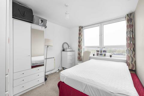 2 bedroom flat for sale, 26 The Waldrons, Croydon CR0