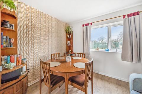 40 Broadleaze, Down Ampney, Cirencester, GL7 5QX