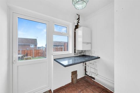 44 Ashurst Close, Crayford, Dartford, DA1 4SX