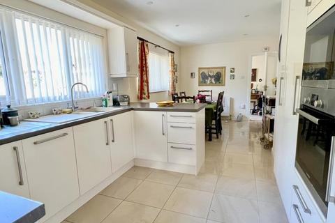 2 bedroom bungalow for sale, St Ives Park, Ashley Heath, BH24 2JX