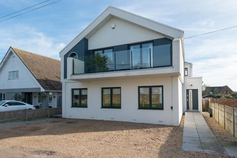 4 bedroom detached house for sale, St. Marys Grove, Whitstable