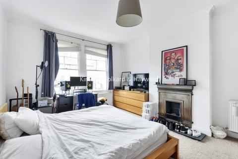 4 bedroom flat to rent - Haringey Park Crouch End N8