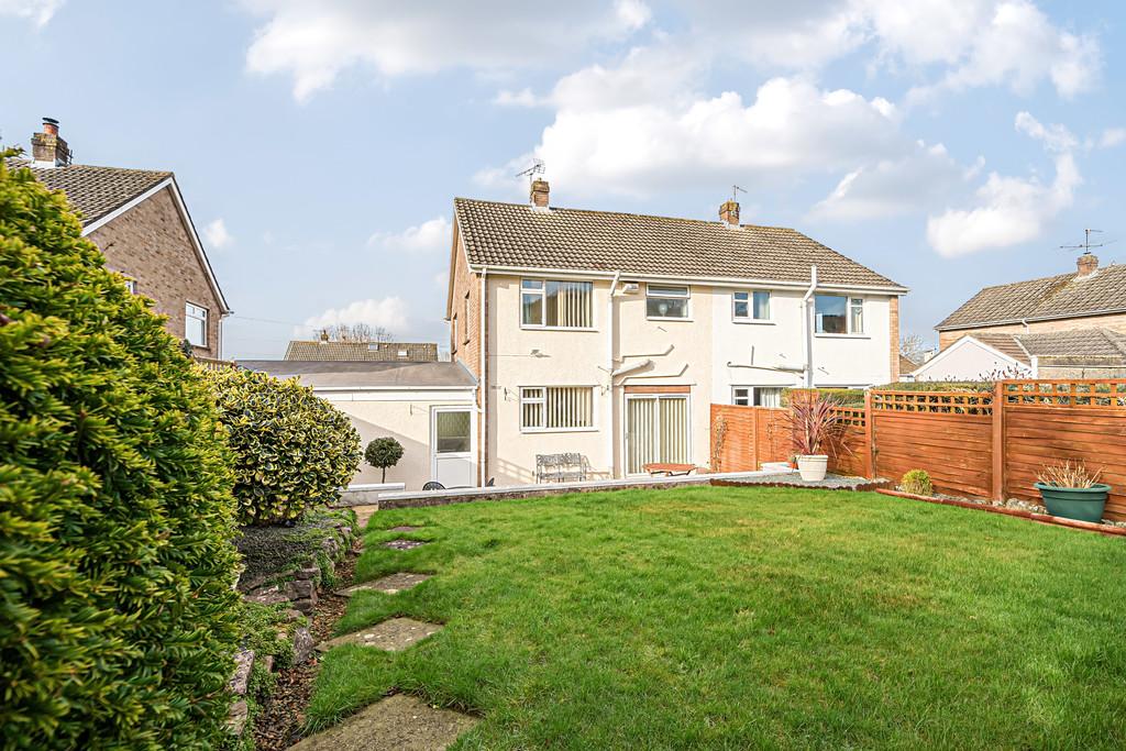 Hilldale Road, Backwell 3 bed semi-detached house for sale - £425,000