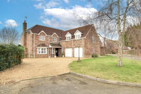 5 bedroom detached house for sale - Nightingale Walk, Manea, March