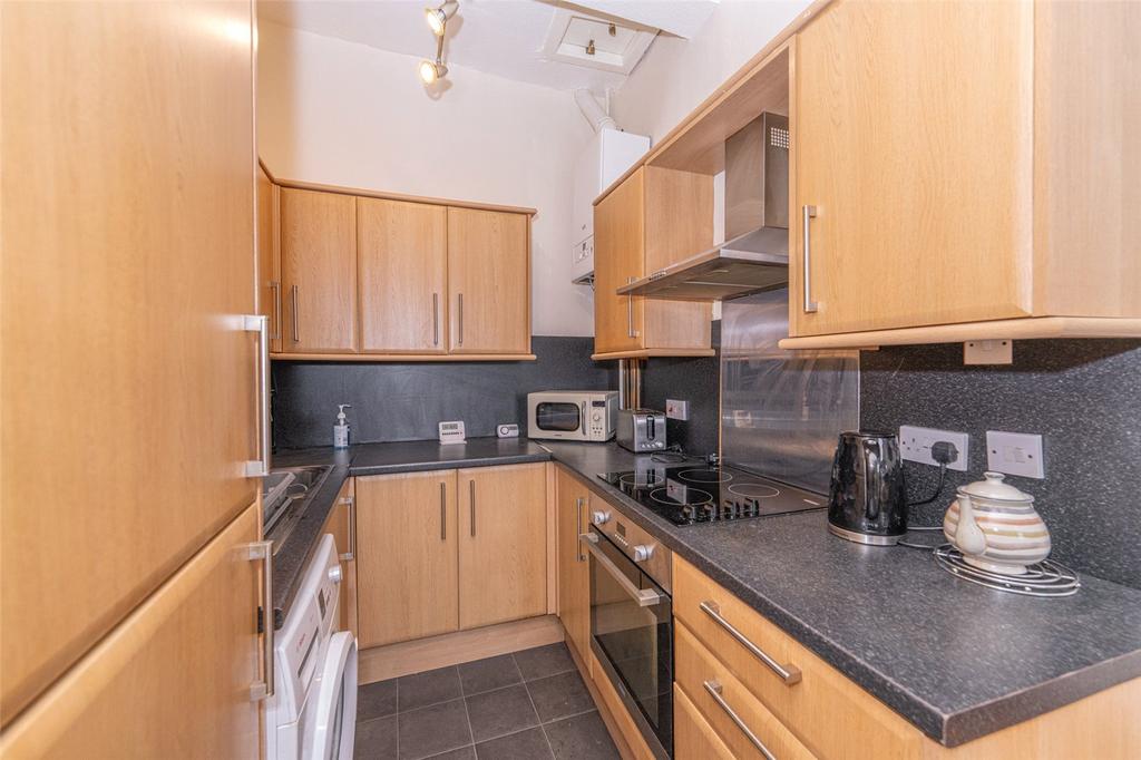 Kitchen Alt