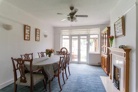 39 Lancaster Road, London, SE25 4BL