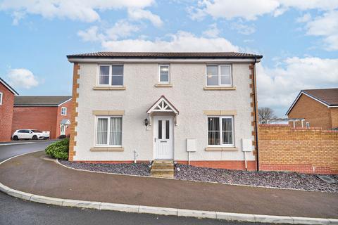 3 bedroom detached house for sale, Cwrt Celyn, St Dials, Cwmbran