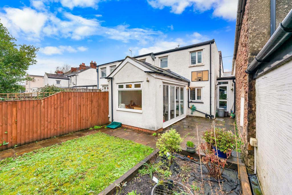 Queen Street, Tongwynlais 3 bed end of terrace house for sale £320,000