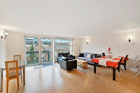 Flat 10, Florin Court, 70 Tanner Street, London, SE1 3DP