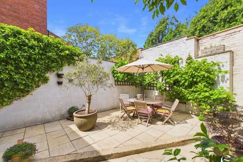 4 bedroom semi-detached house for sale, Tinwell Road, Stamford PE9