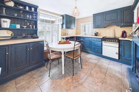 4 bedroom semi-detached house for sale, Tinwell Road, Stamford PE9