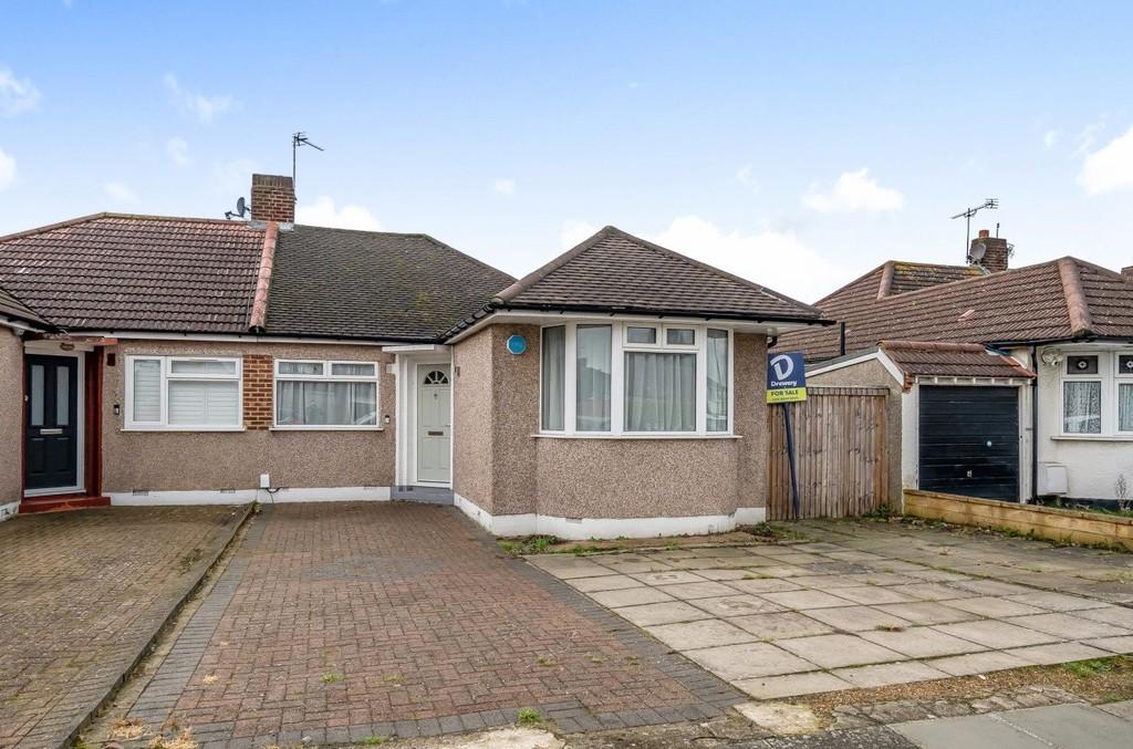 Eaton Road, Sidcup DA14 2 bed semidetached bungalow £500,000