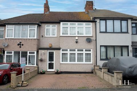 41 Barton Avenue, Romford, RM7 0NB