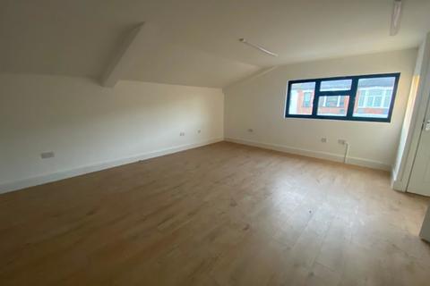 Office to rent, Sussex Road, Southall