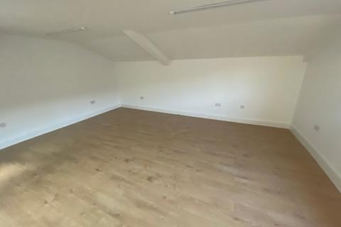 Office to rent, Sussex Road, Southall