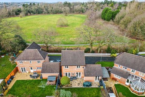 21 Aspen Close, Sutton Coldfield, B76 2PA