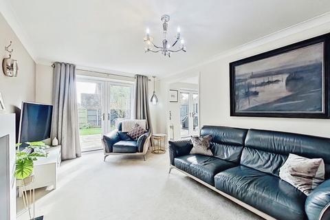 21 Aspen Close, Sutton Coldfield, B76 2PA