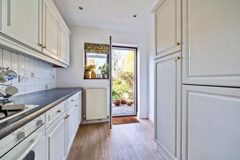 52 Leicester Road, Barnet, EN5 5DB