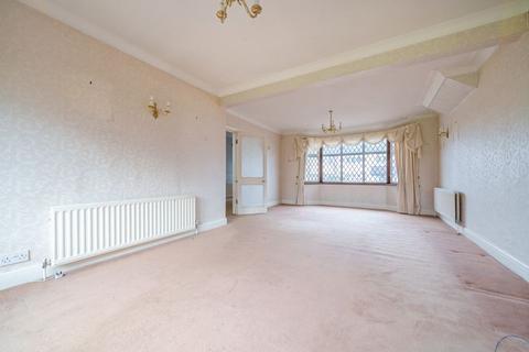 82 Alverstone Avenue, East Barnet, Barnet, EN4 8EB