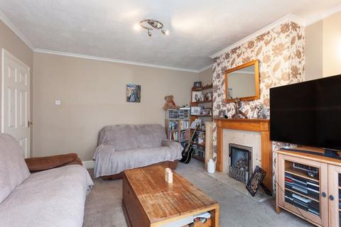 3 bedroom semi-detached house for sale - Hawthorn Way, Macclesfield