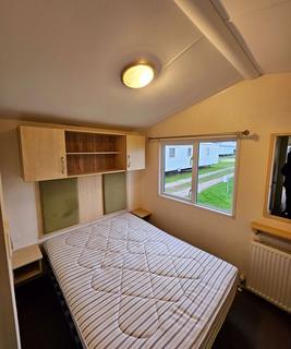 2 bedroom park home for sale, 2015 WILLERBY RIO GOLD, CLEETHORPES PEARL, NORTH SEA LANE, HUMBERSTON