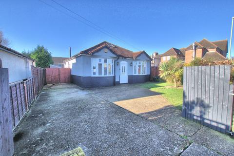 3 bedroom detached bungalow for sale, Gudge Heath Lane, Fareham PO15