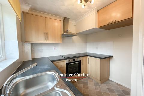 3 bedroom end of terrace house to rent, Roebuck Drive, Brandon IP27