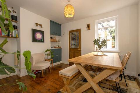 13 Eland Road, Croydon, CR0 4LJ