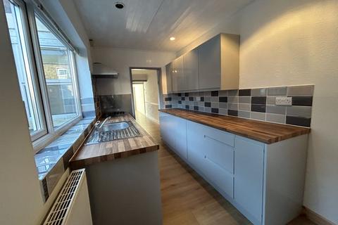 2 bedroom terraced house to rent - Fletcher Road, Stoke-On-Trent