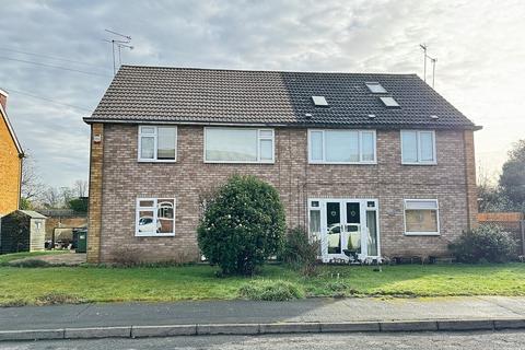 37 Denton Close, Kenilworth, CV8 1BJ