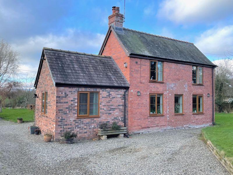 Overton, Wrexham 4 bed detached house for sale £500,000