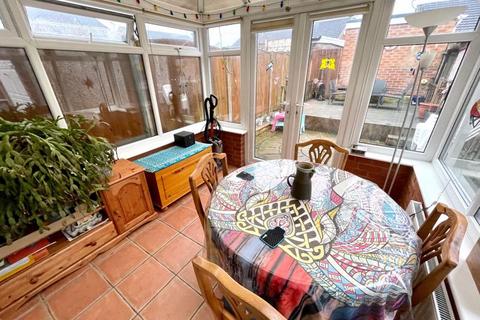 3 bedroom semi-detached house for sale, Gwersyllt, Wrexham