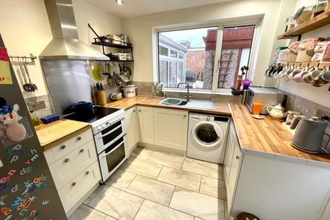 26 Ashbourne Avenue, Gwersyllt, Wrexham, LL11 4RR