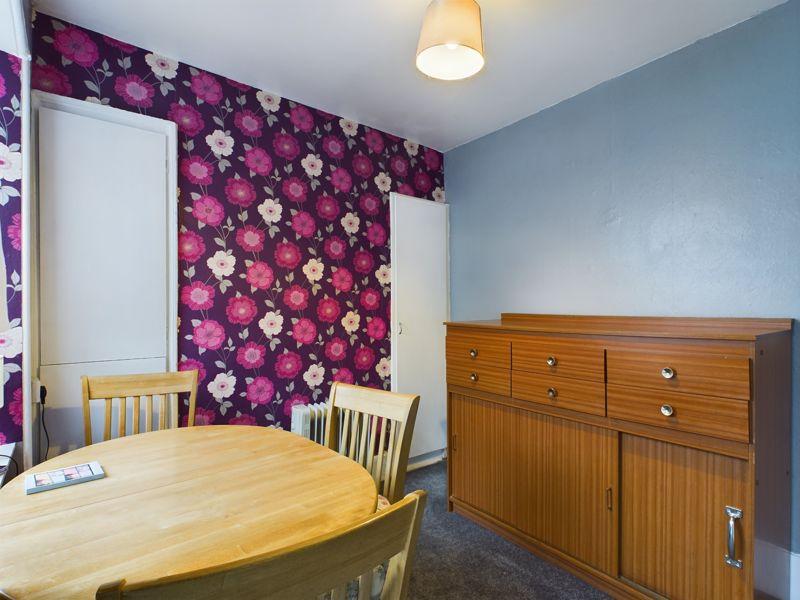 Breakfast room