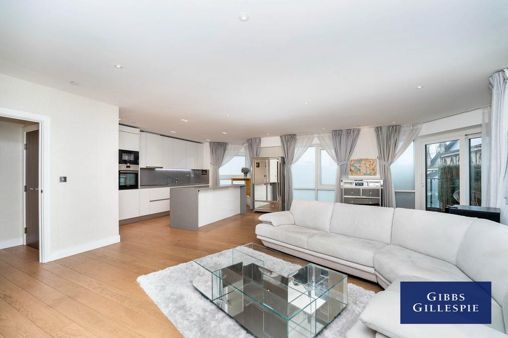 Vista House, Dickens Yard, Ealing, W5 2 bed apartment £3,350 pcm (£